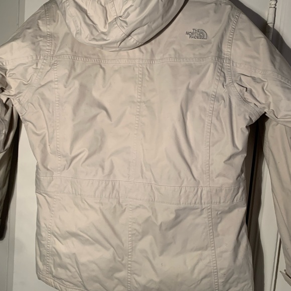 Thé north face jacket - Picture 2 of 10